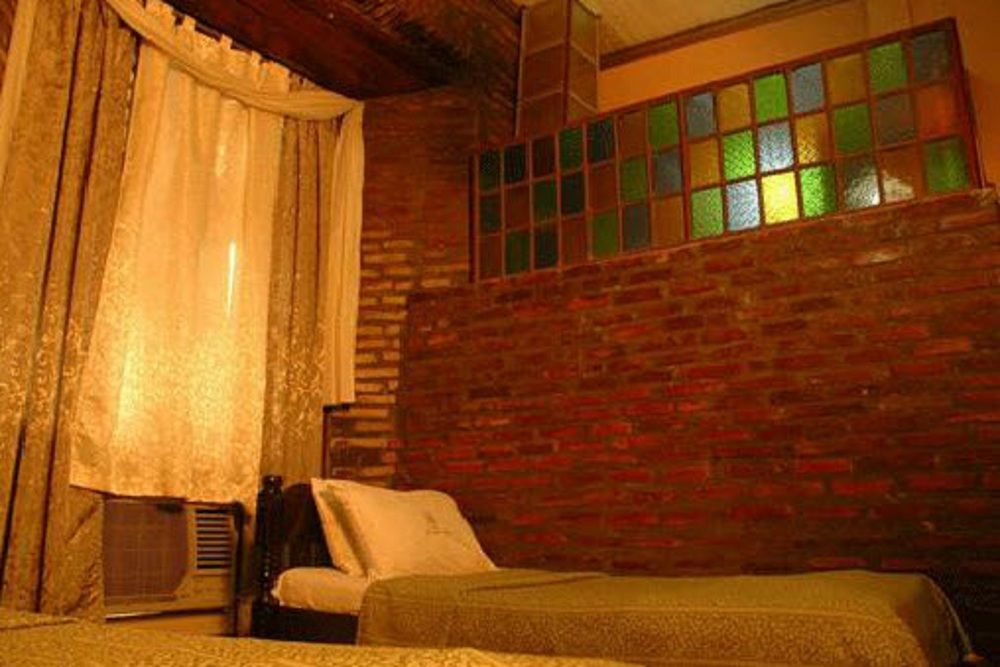 Zen Rooms Grandpa'S Inn Vigan Extérieur photo
