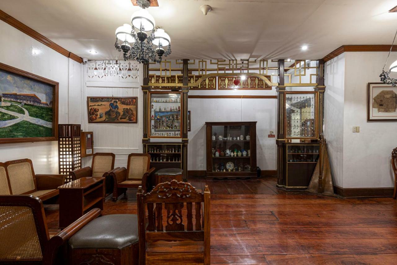 Zen Rooms Grandpa'S Inn Vigan Extérieur photo