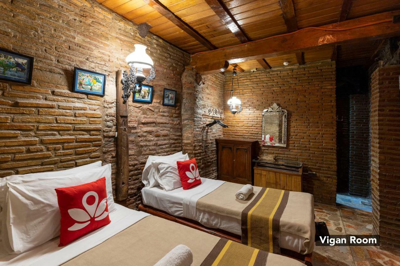 Zen Rooms Grandpa'S Inn Vigan Extérieur photo